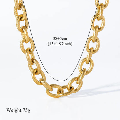 Zahara Twist Bracelet – A twisted gold bracelet exuding playful elegance.