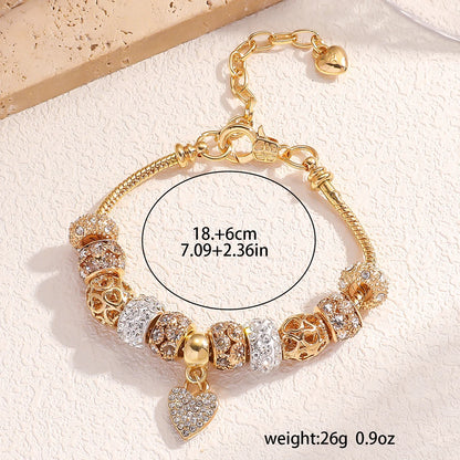 Solana Chain Bracelet – A delicate chain bracelet with a sun-kissed shine.